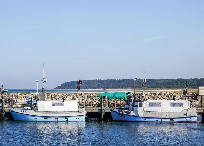 Σπίτι διακοπών Awesome In Glesborg